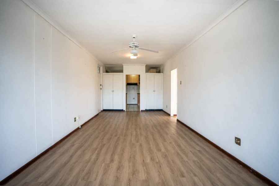 2 Bedroom Property for Sale in Buitenverwagting Western Cape
